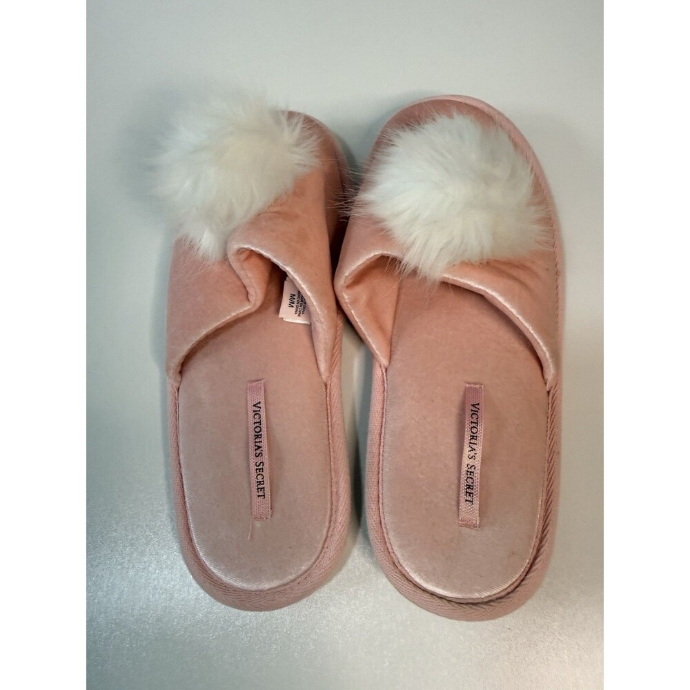 Victoria secret pom pom slippers brand new size M 6/7 Pink  w/white pom pom